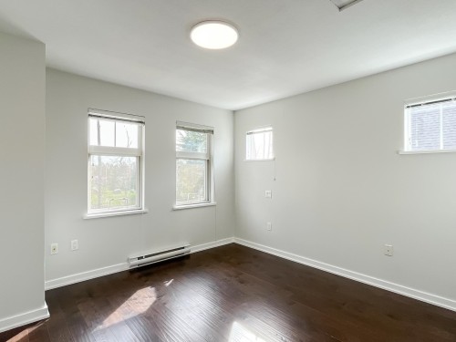 7425 Columbia Street, Vancouver, BC 