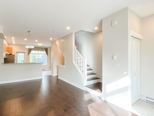 7425 Columbia Street, Vancouver, BC 