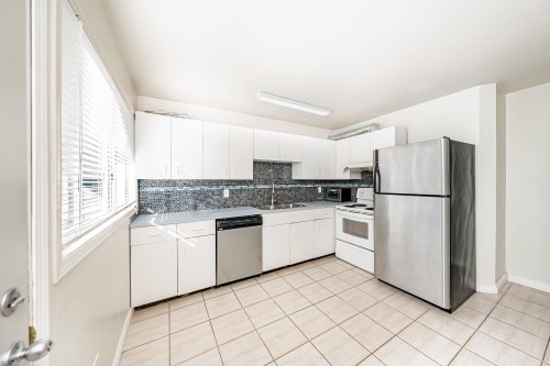 13 Ellesmere Avenue, Burnaby, BC 