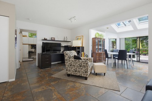 151 49Th Street, Delta, BC 