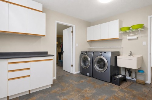 151 49Th Street, Delta, BC 