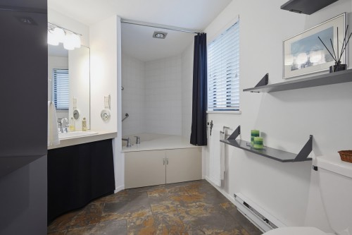 151 49Th Street, Delta, BC 