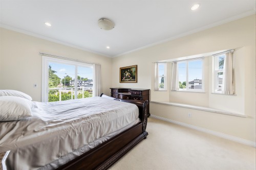 6899 Fleming Street, Vancouver, BC 