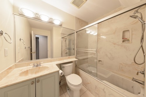 6899 Fleming Street, Vancouver, BC 