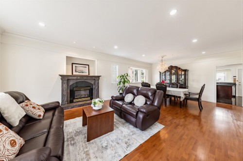 6899 Fleming Street, Vancouver, BC 