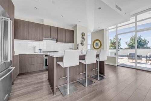 2704-530 Whiting Way, Coquitlam, BC 