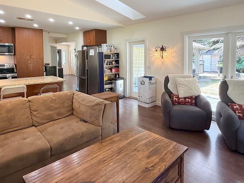 2625 East Road, Anmore, BC 