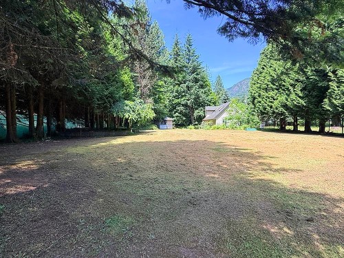 2625 East Road, Anmore, BC 