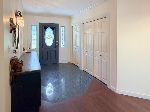 2625 East Road, Anmore, BC 