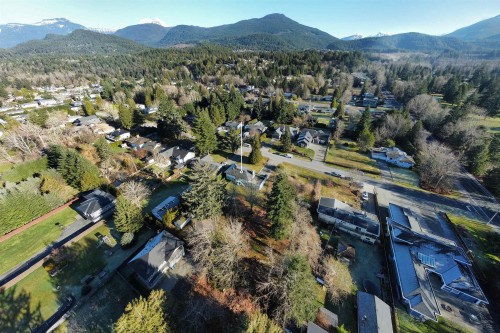 40127 Kalodon Road, Squamish, BC 