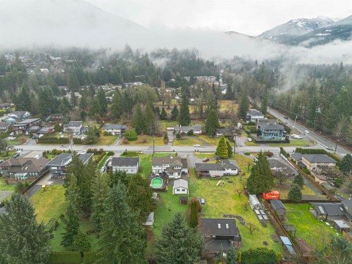 40127 Kalodon Road, Squamish, BC 