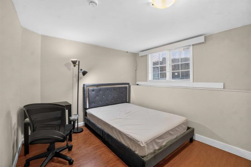 2063 37Th Avenue W, Vancouver, BC 