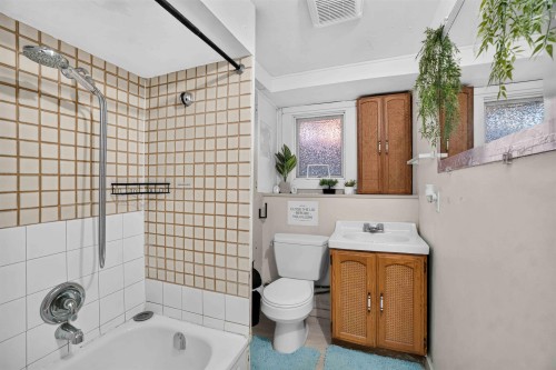 2063 37Th Avenue W, Vancouver, BC 