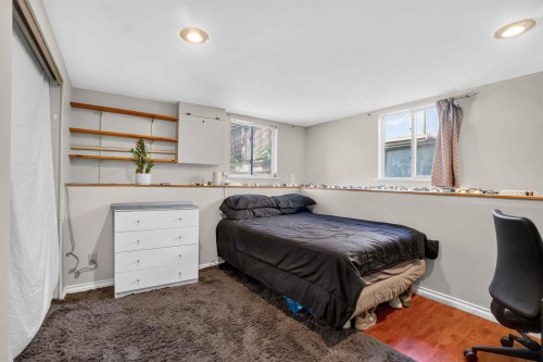 2063 37Th Avenue W, Vancouver, BC 