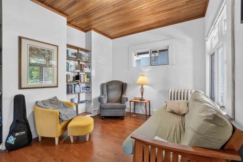 2063 37Th Avenue W, Vancouver, BC 