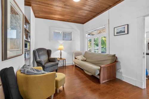 2063 37Th Avenue W, Vancouver, BC 