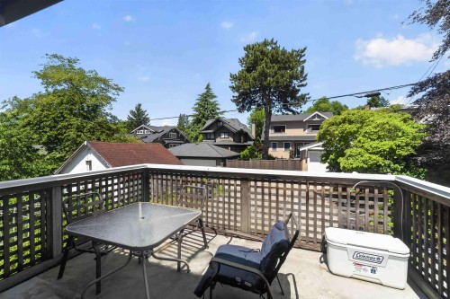 2063 37Th Avenue W, Vancouver, BC 