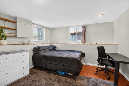 2063 37Th Avenue W, Vancouver, BC 