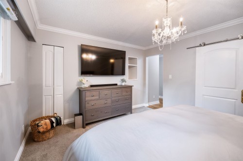 21678 Mountainview Crescent, Maple Ridge, BC 