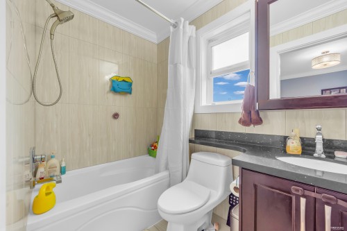 5603 Rhodes Street, Vancouver, BC 