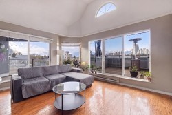 306-1345 4th Avenue W Vancouver, BC V6H 3Y8