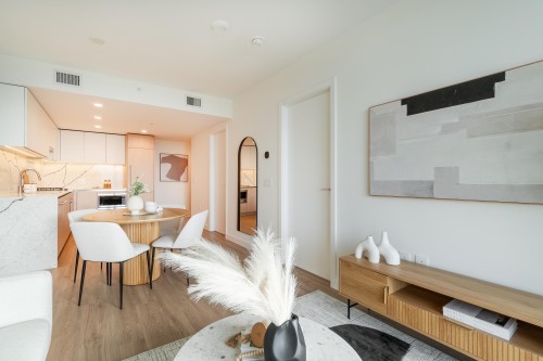 3707-2135 Springer Avenue, Burnaby, BC 