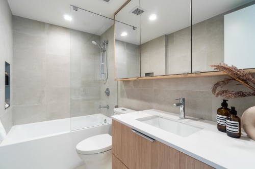 3707-2135 Springer Avenue, Burnaby, BC 