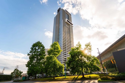 3707-2135 Springer Avenue, Burnaby, BC 
