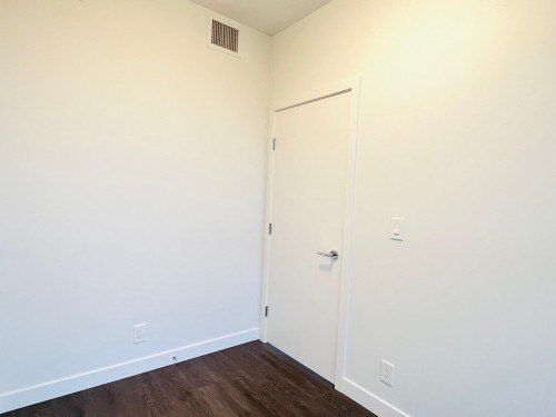 1702-567 Clarke Road, Coquitlam, BC - Indoor Photo Showing Other Room