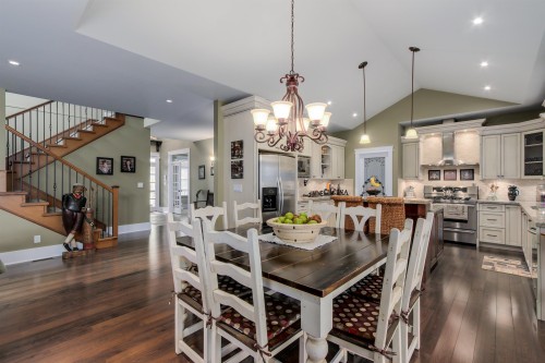 8760 Fairdell Crescent, Richmond, BC 