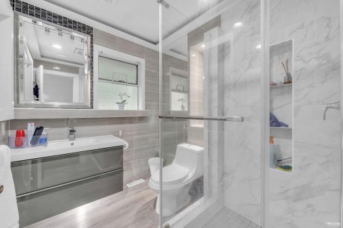 4380 Woodcrest Road, West Vancouver, BC 
