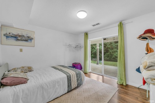 4380 Woodcrest Road, West Vancouver, BC 