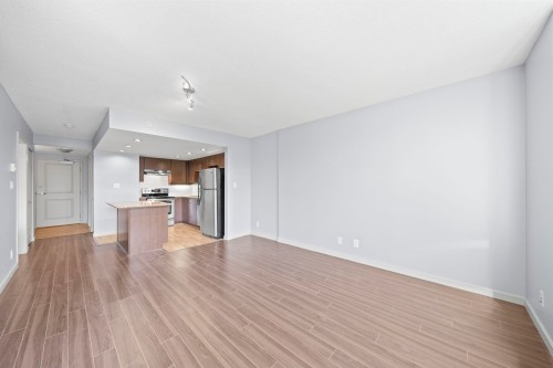 605-9262 University Crescent, Burnaby, BC 