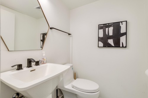 973 Mainland Street, Vancouver, BC 