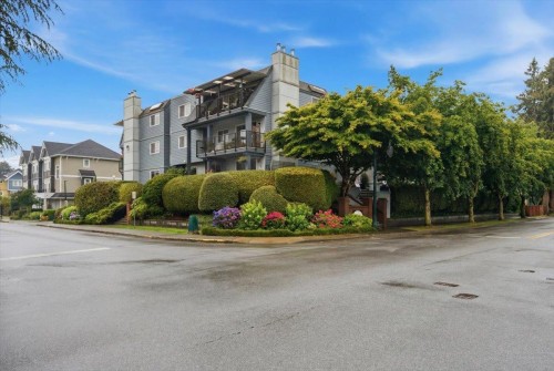302-4926 48 Avenue, Delta, BC 