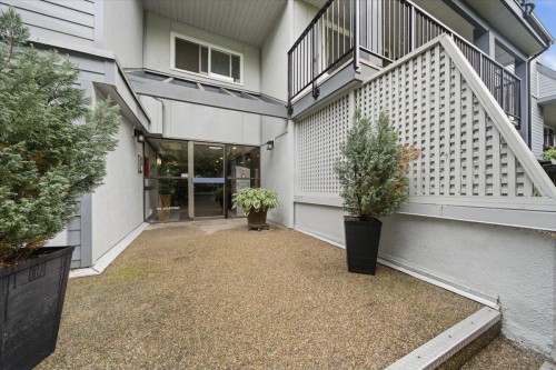 302-4926 48 Avenue, Delta, BC 