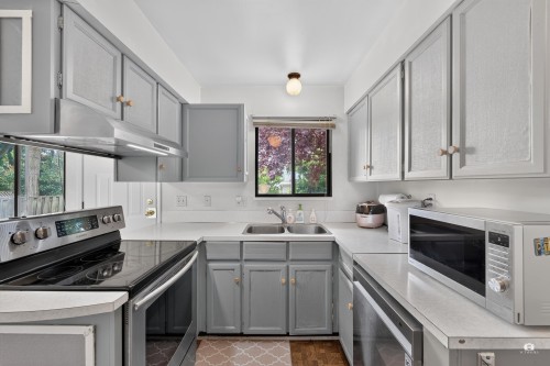 9171 No. 4 Road, Richmond, BC 