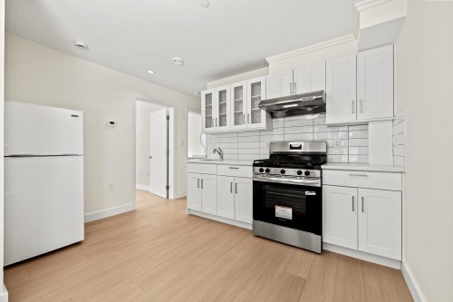 5079 Elgin Street, Vancouver, BC 