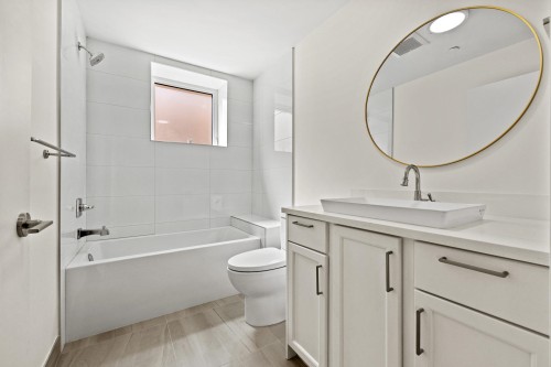 5079 Elgin Street, Vancouver, BC 