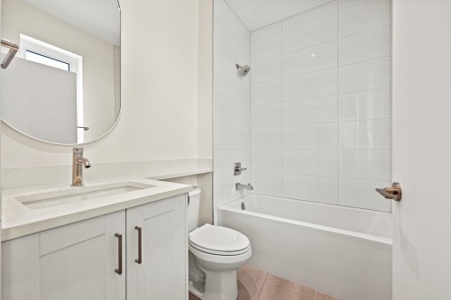 5079 Elgin Street, Vancouver, BC 