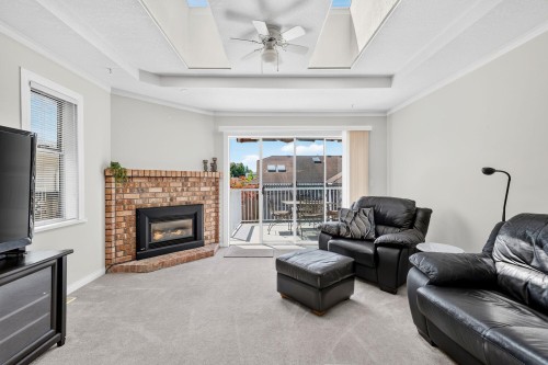 8-820 Kiwanis Way, Gibsons, BC 