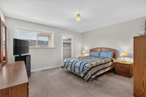 8-820 Kiwanis Way, Gibsons, BC 