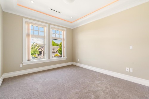 5828 Gibbons Drive, Richmond, BC 