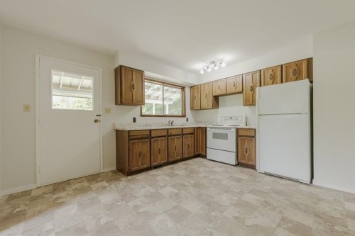 12760 232 Street, Maple Ridge, BC 