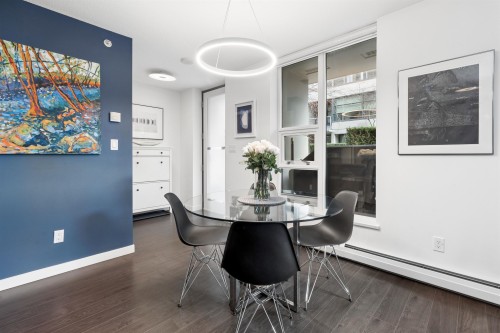 156 1St Avenue W, Vancouver, BC 