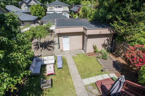 2945 12Th Avenue W, Vancouver, BC 