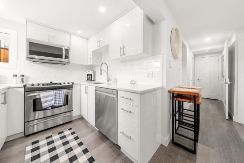 1120 Wellington Drive, North Vancouver, BC 