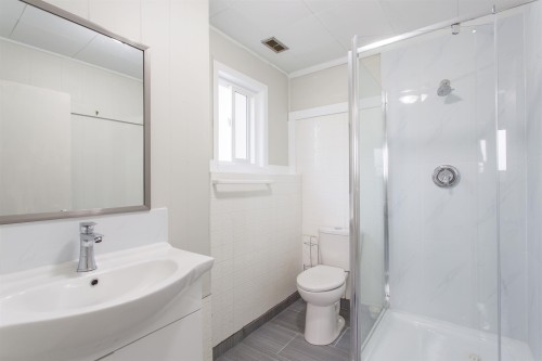 2536 29Th Avenue E, Vancouver, BC 