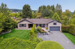 1211 Chartwell Drive  West Vancouver, BC V7S 2R1