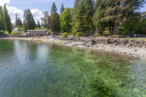 2-2151 Banbury Road, North Vancouver, BC 